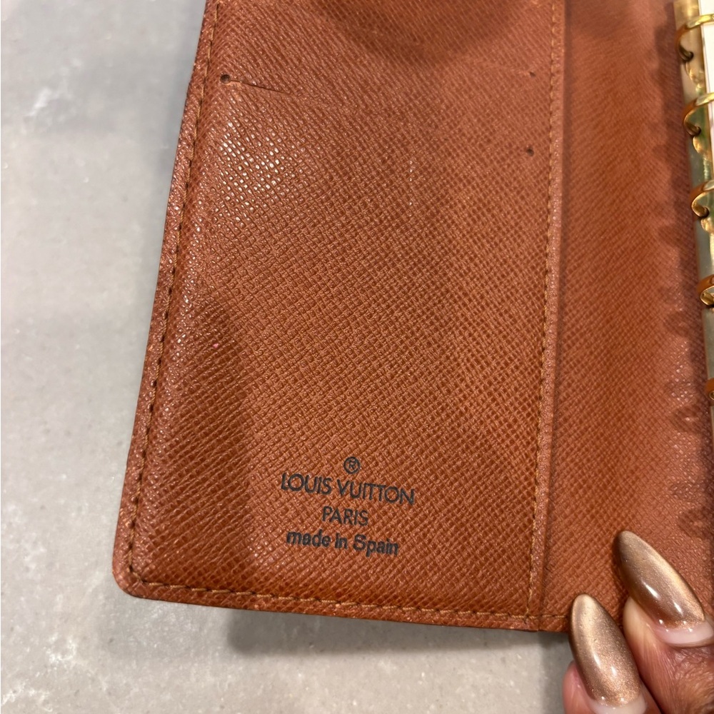 LV Tan Leather Organizer - Picture 4 of 7